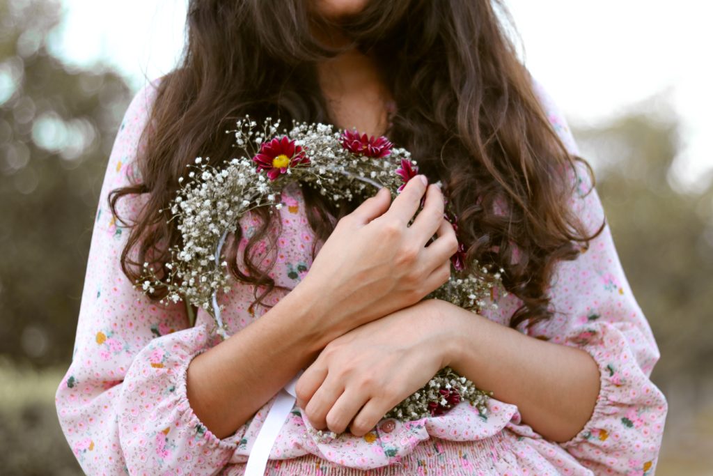 Día de la mujer: Flores que exigen respeto
